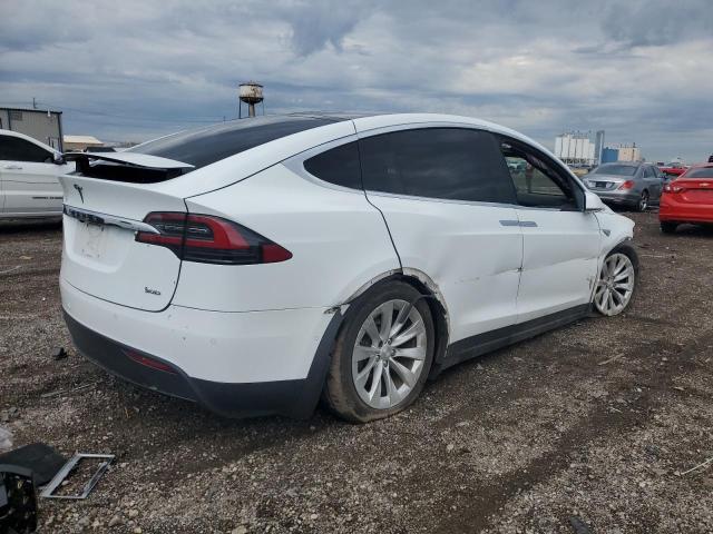 Паркетники TESLA MODEL X 2016 Білий