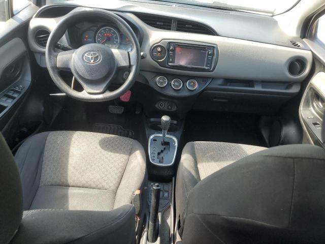 Хэтчбеки TOYOTA YARIS 2016 Серебристый