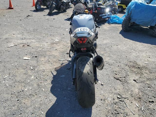  SUZUKI GSXR1000 2024 Сріблястий