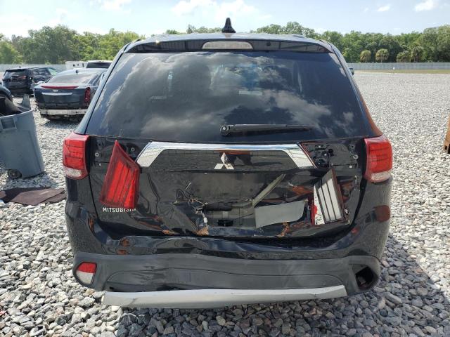  MITSUBISHI OUTLANDER 2018 Czarny