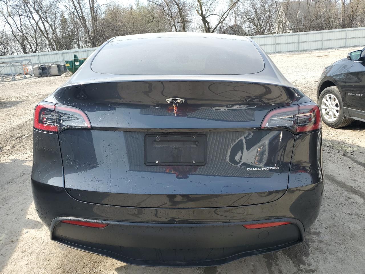 2024 Tesla Model Y VIN: 7SAYGDEE1RF199734 Lot: 54416525