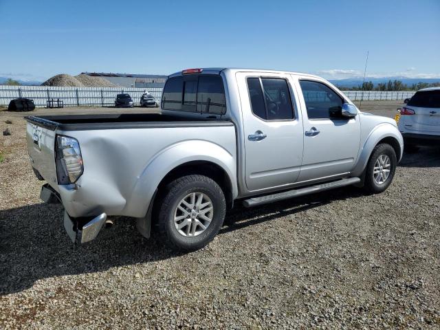  NISSAN FRONTIER 2015 Srebrny