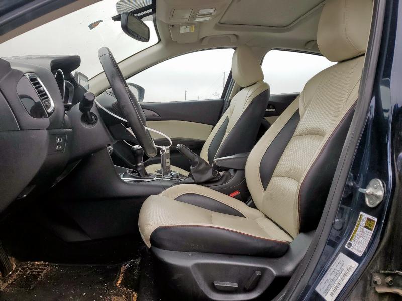 Hatchbacks MAZDA 3 2015 Granatowy