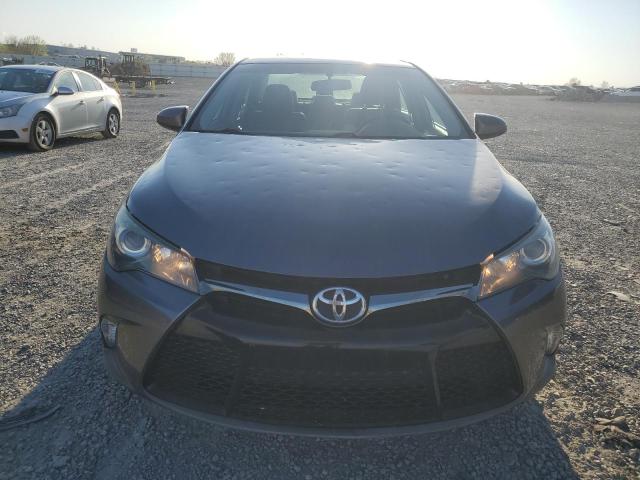 Седаны TOYOTA CAMRY 2015 Серый