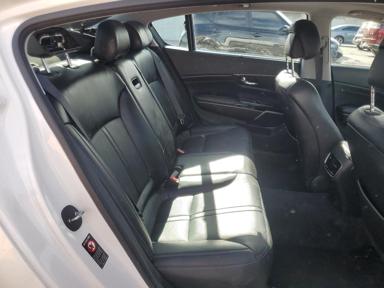 2016 Kia K900 VIN: KNALU4D37G6031649 Lot: 53353885