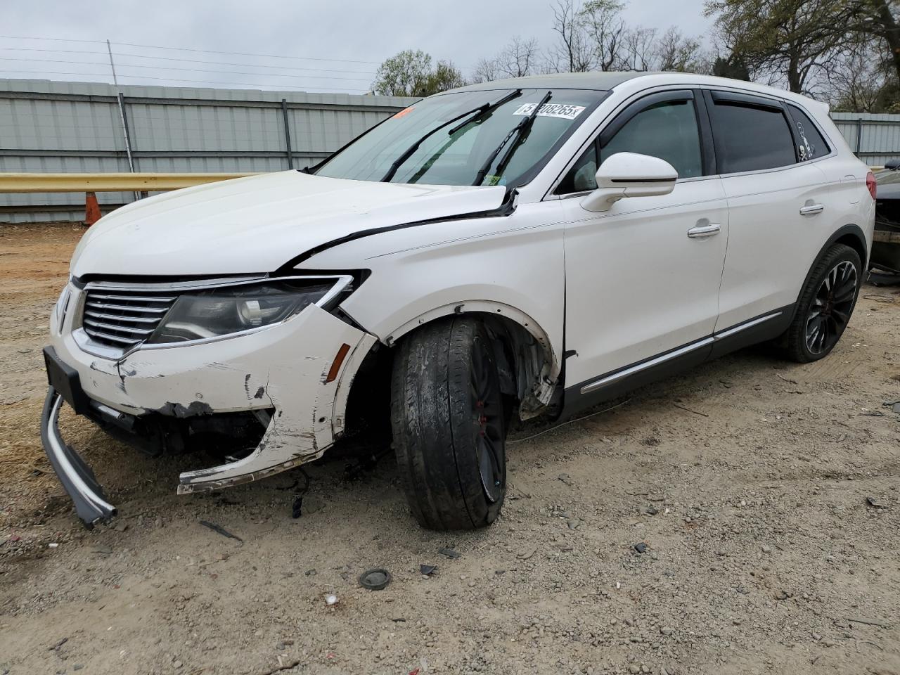 2016 Lincoln Mkx Reserve იყიდება Chatham-ში, VA - Front End