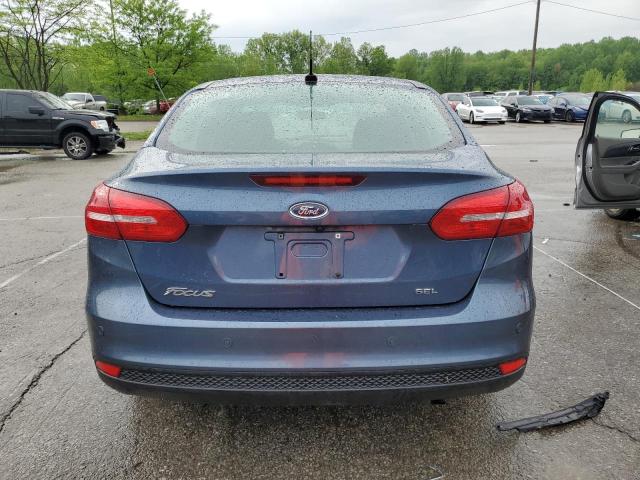  FORD FOCUS 2018 Granatowy