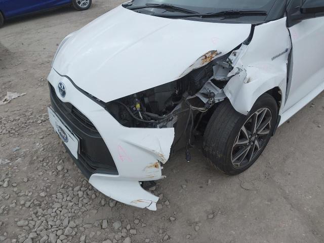 2021 TOYOTA YARIS DESI