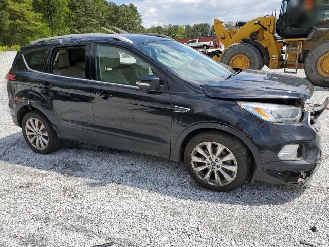  FORD ESCAPE 2017 Черный