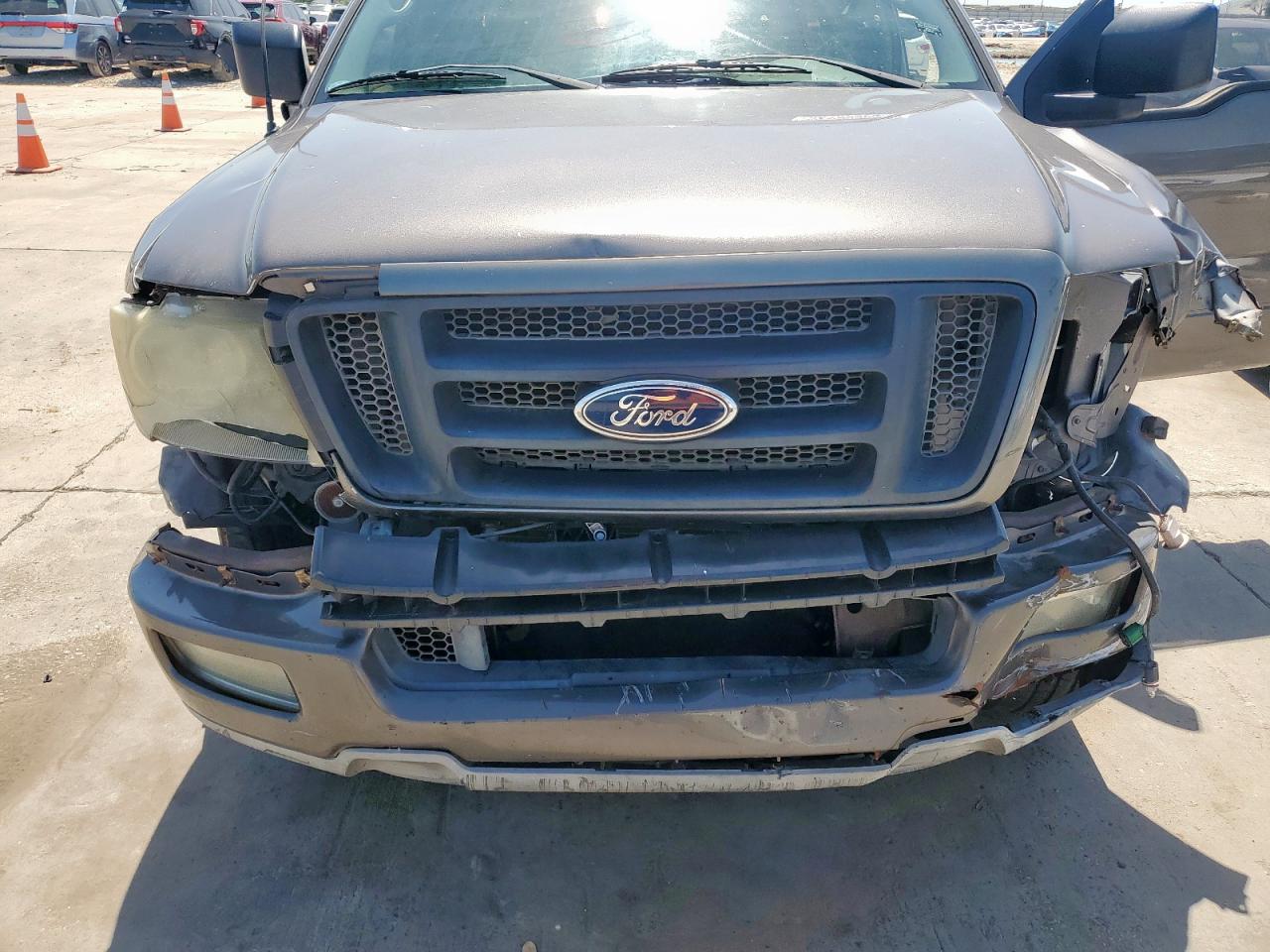 2004 Ford F150 VIN: 1FTRF02W54KD13028 Lot: 52139525