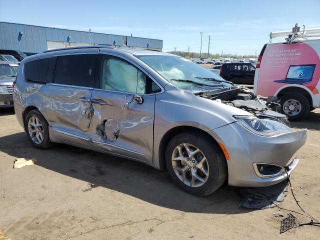  CHRYSLER PACIFICA 2019 Srebrny