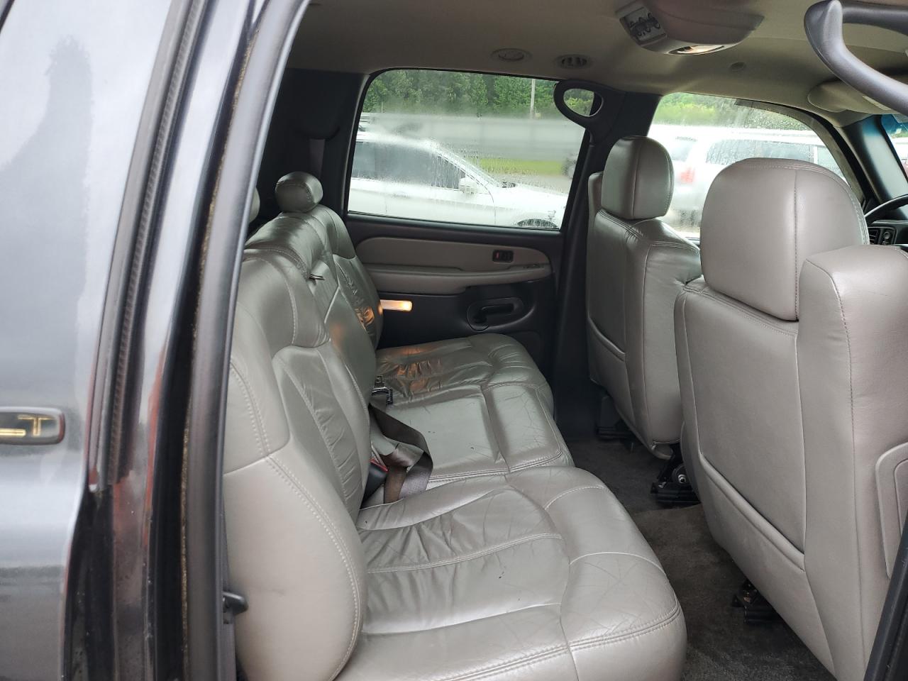 2002 Chevrolet Suburban K1500 VIN: 1GNFK16Z42J301570 Lot: 54318505
