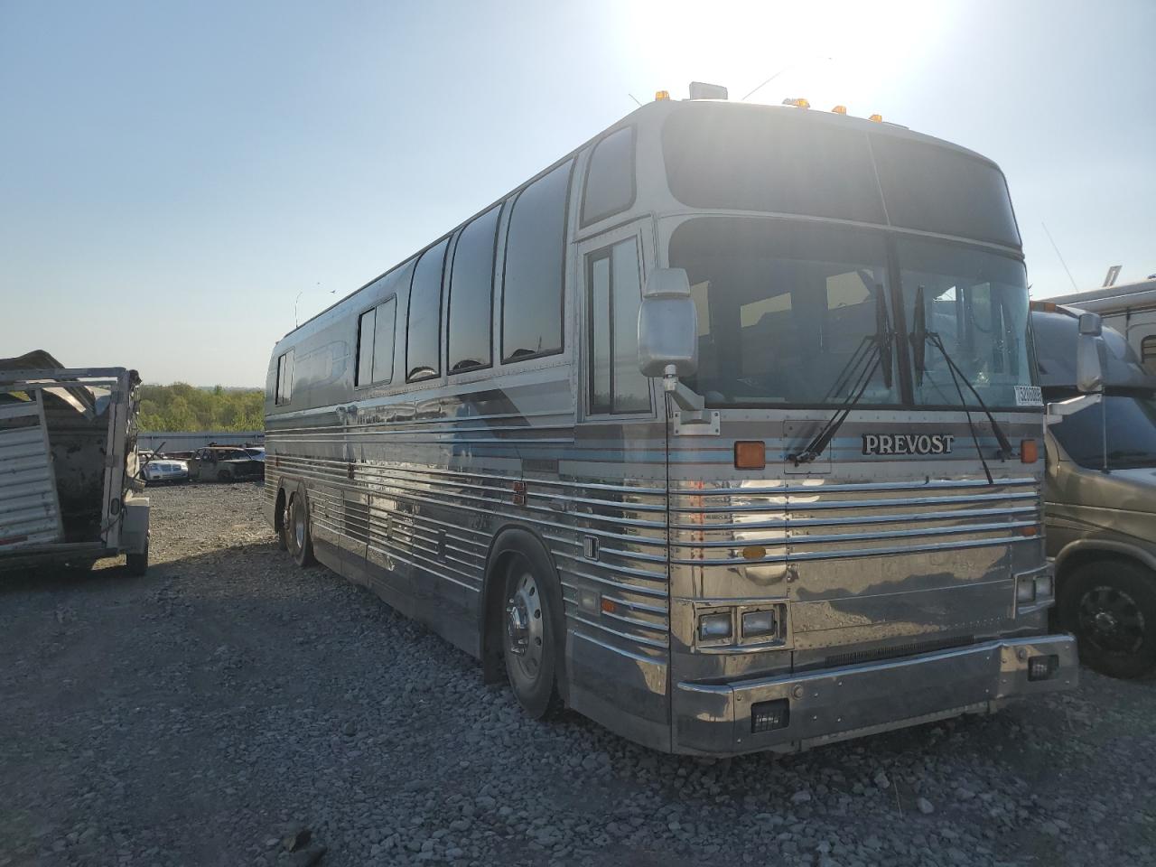 1989 Prevost Bus للبيع في Earlington، KY - Water/Flood