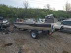 Bridgeton, MO에서 판매 중인 1999 Tracker Boat - Front End
