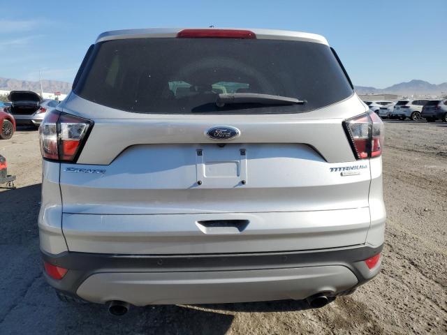  FORD ESCAPE 2017 Silver