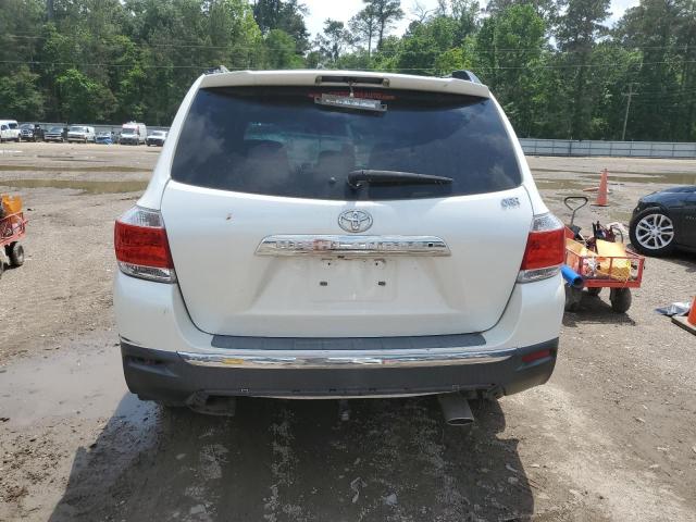 Паркетники TOYOTA HIGHLANDER 2013 Білий