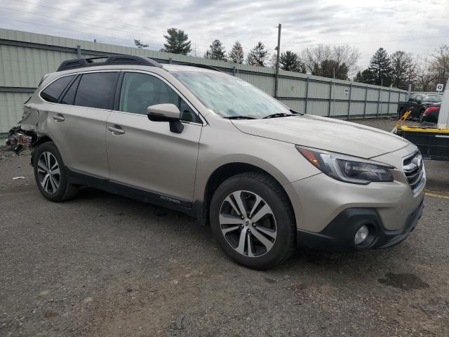  SUBARU OUTBACK 2018 Beżowy
