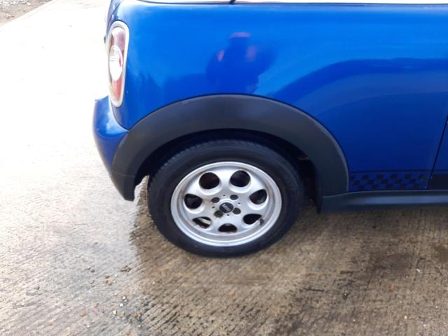 2011 MINI COOPER