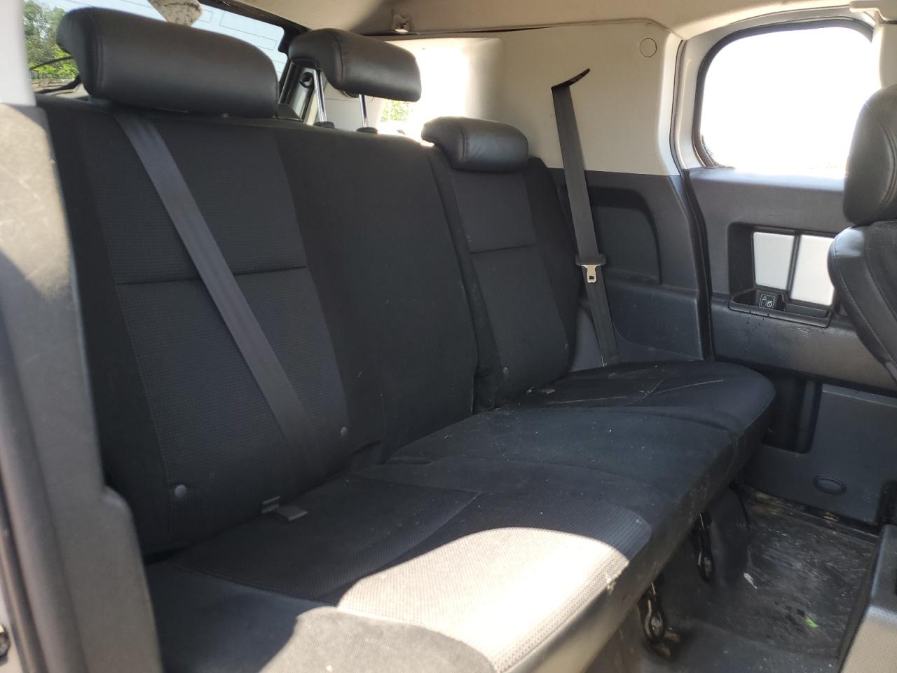 2007 Toyota Fj Cruiser VIN: JTEBU11F670084692 Lot: 54663065