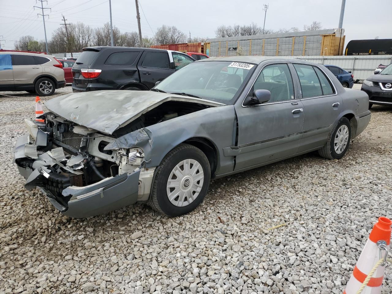 2004 Mercury Grand Marquis Gs for Sale in Columbus, OH - Front End