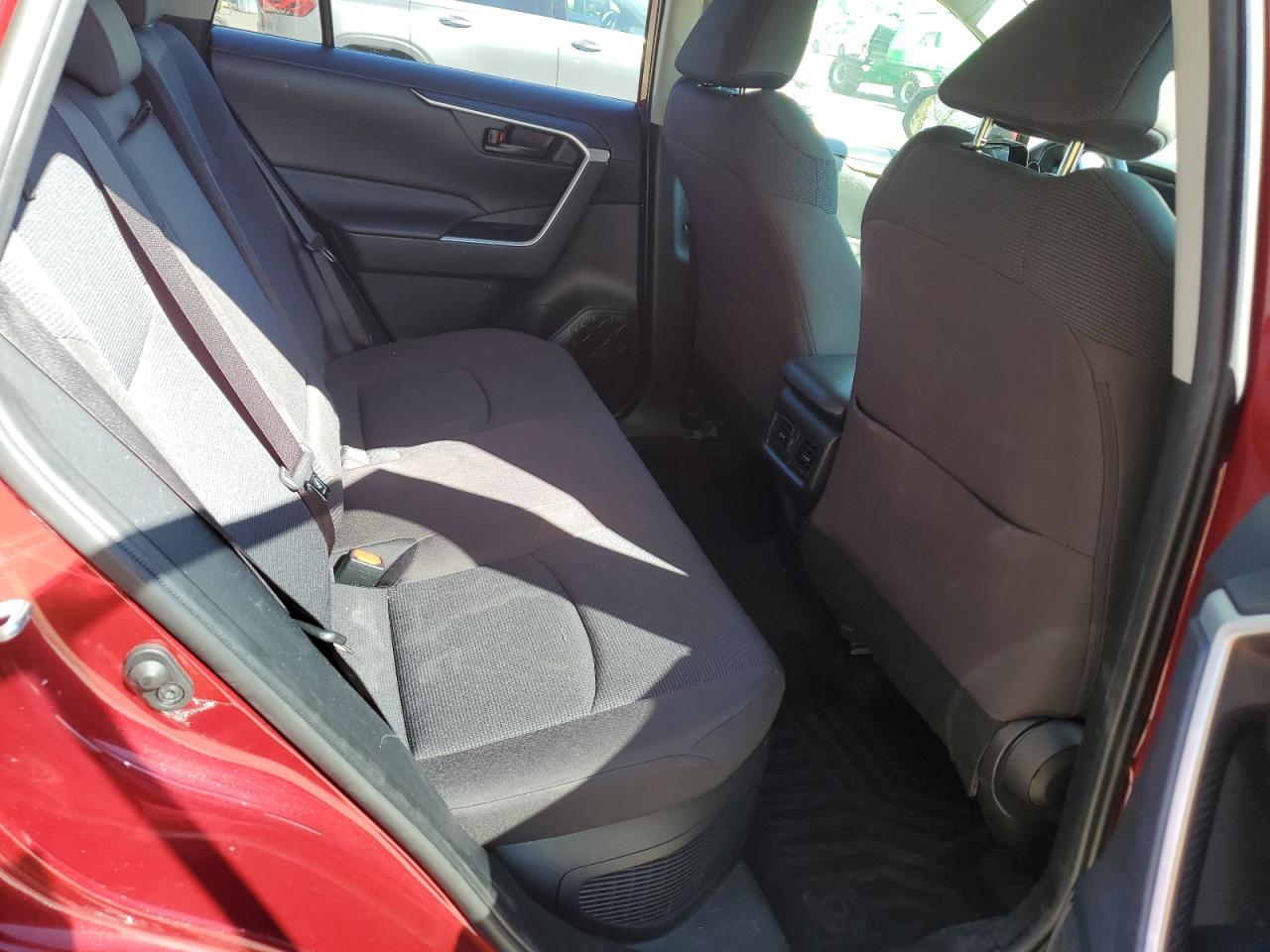 2022 Toyota Rav4 Le VIN: JTMMWRFV0ND151377 Lot: 54109405