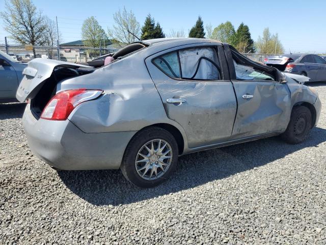  NISSAN VERSA 2012 Сріблястий