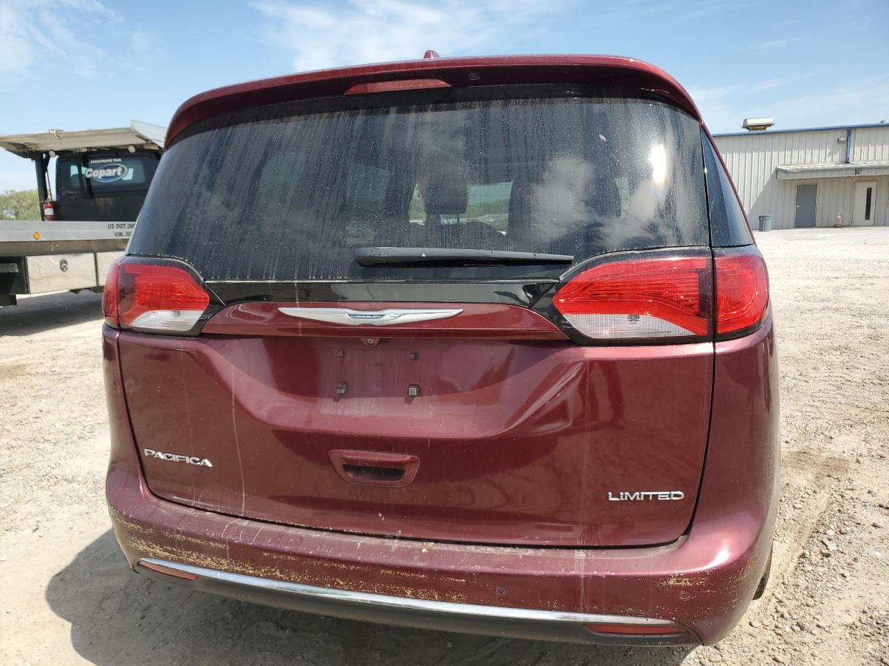 2017 Chrysler Pacifica Limited VIN: 2C4RC1GG0HR597742 Lot: 52851435