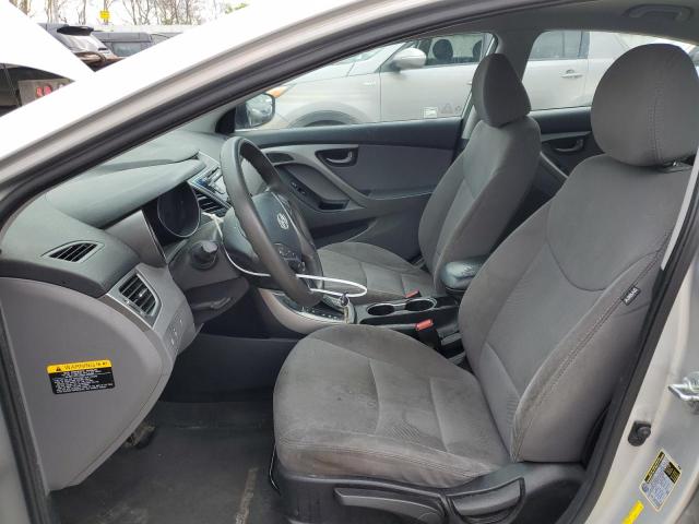 Седани HYUNDAI ELANTRA 2015 Сріблястий