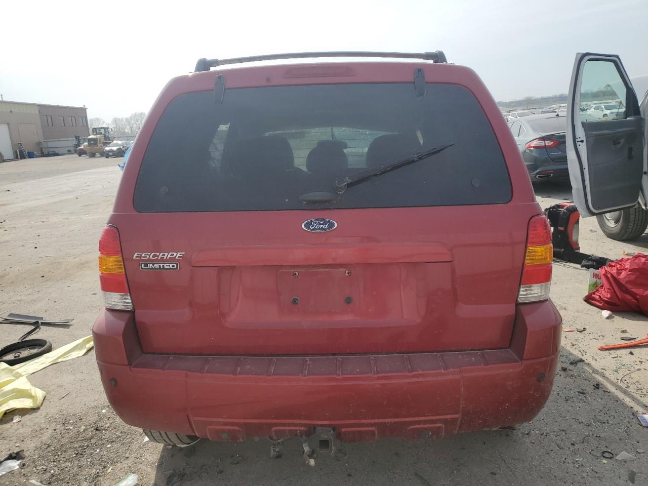 2005 Ford Escape Limited VIN: 1FMCU04145KA37838 Lot: 52081585