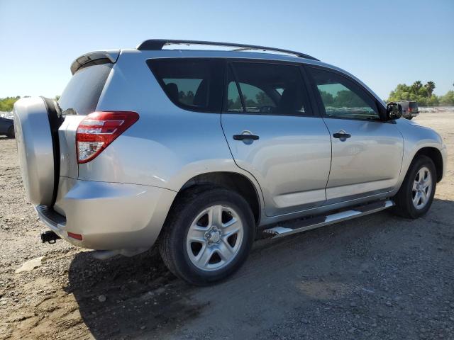  TOYOTA RAV4 2012 Серебристый