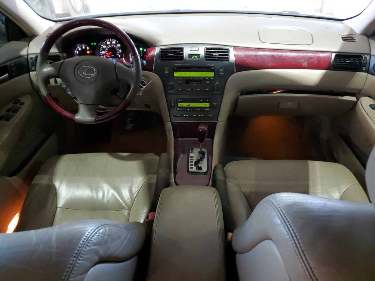 2004 Lexus Es 330 VIN: JTHBA30G245013344 Lot: 52094055