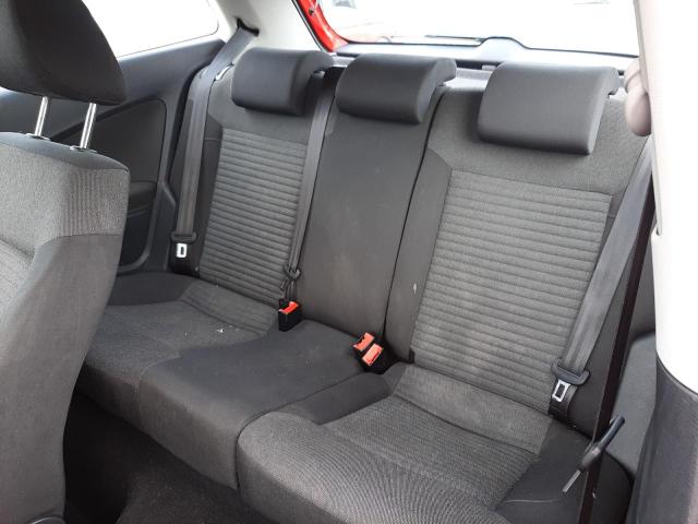 2011 VOLKSWAGEN POLO SE TD