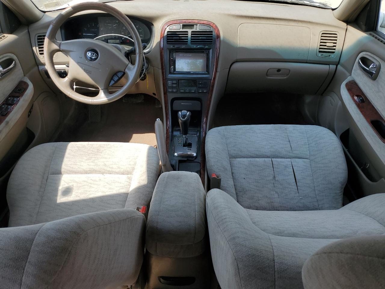 2006 Kia Optima Lx VIN: KNAGD128565439375 Lot: 55241675