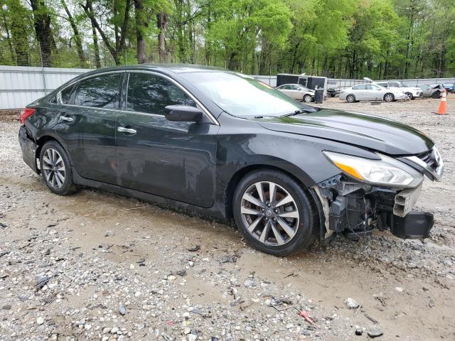  NISSAN ALTIMA 2017 Czarny