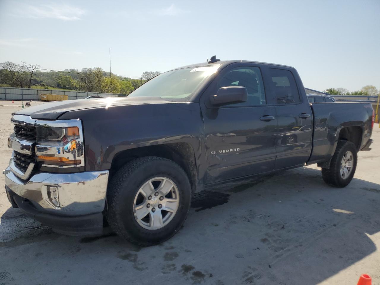 2016 Chevrolet Silverado K1500 Lt for Sale in Lebanon, TN - Front End