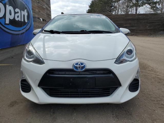  TOYOTA PRIUS 2016 Белы