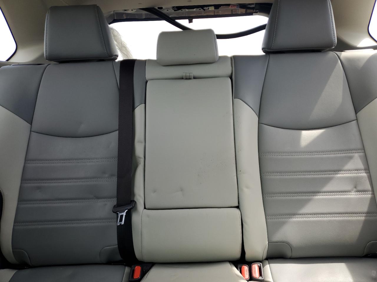 2022 Toyota Rav4 Xle Premium VIN: JTMB6RFV3ND057095 Lot: 54908045