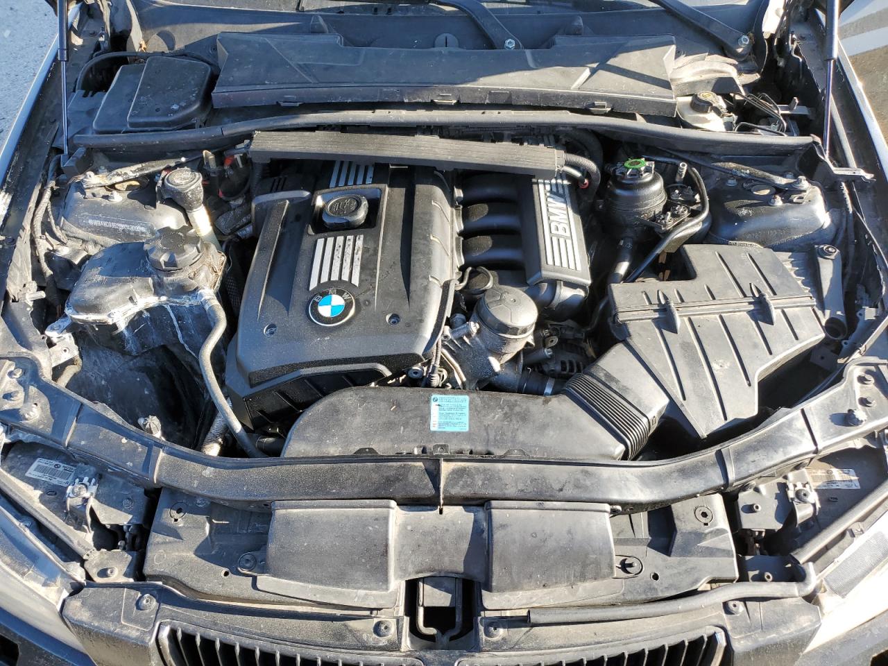 2008 BMW 328 Xi VIN: WBAVC93528K042000 Lot: 52988205
