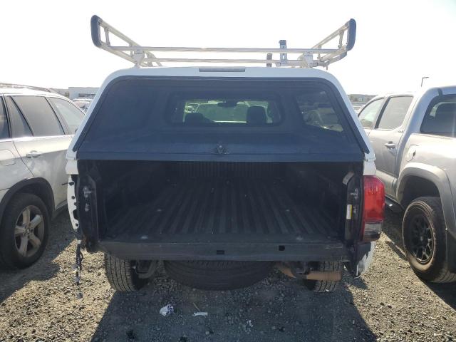  TOYOTA TACOMA 2018 Белый
