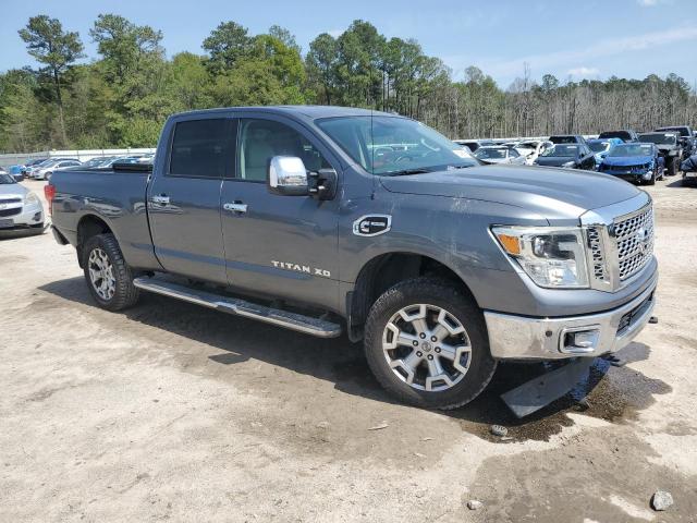  NISSAN TITAN 2017 Сірий