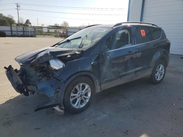 Parquets FORD ESCAPE 2017 Czarny