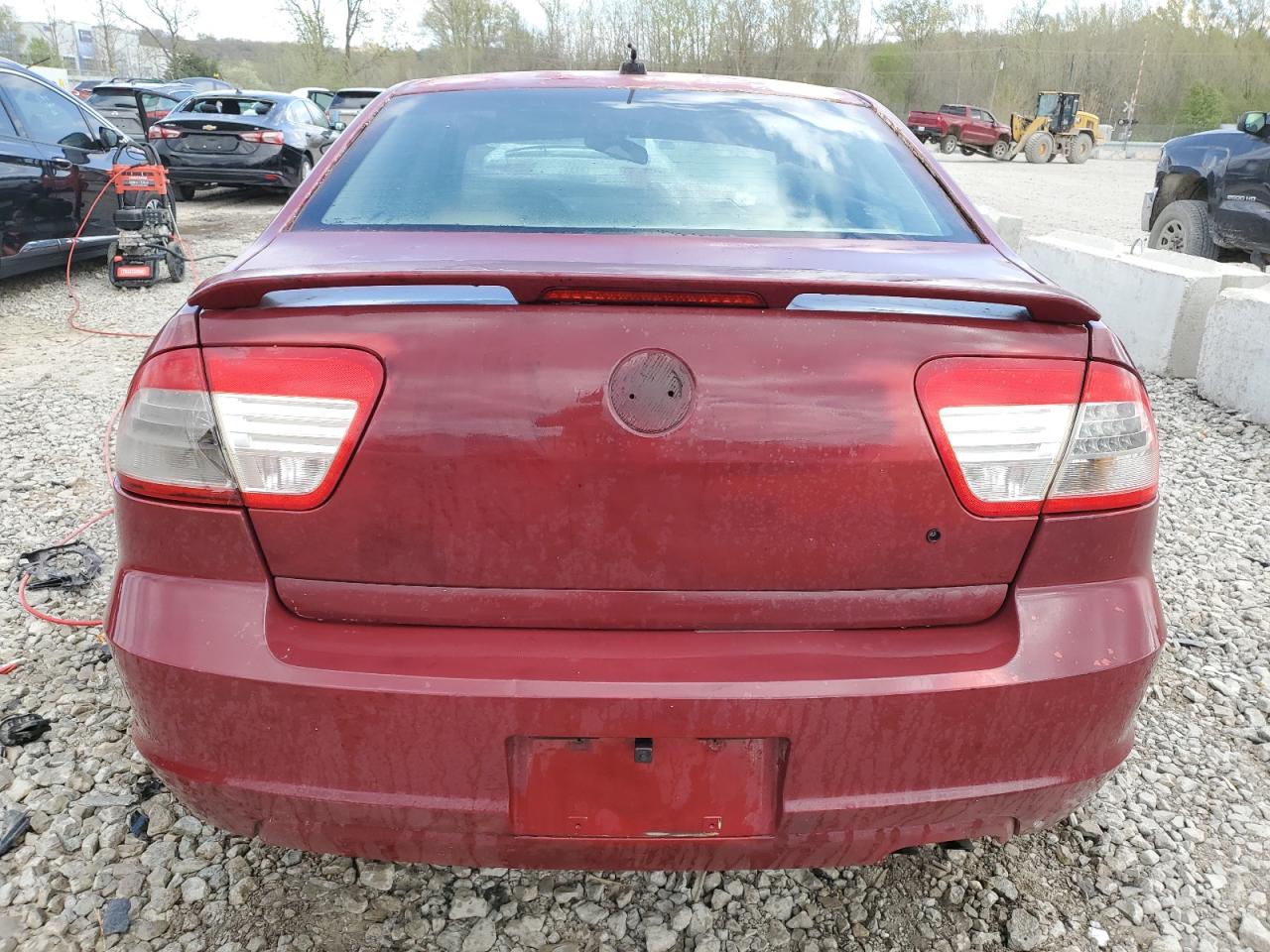 2007 Mercury Milan VIN: 3MEHM07Z17R670483 Lot: 52942355