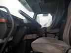 2009 Volvo Vnl Semi Truck for Sale in Elgin, IL - Minor Dent/Scratches