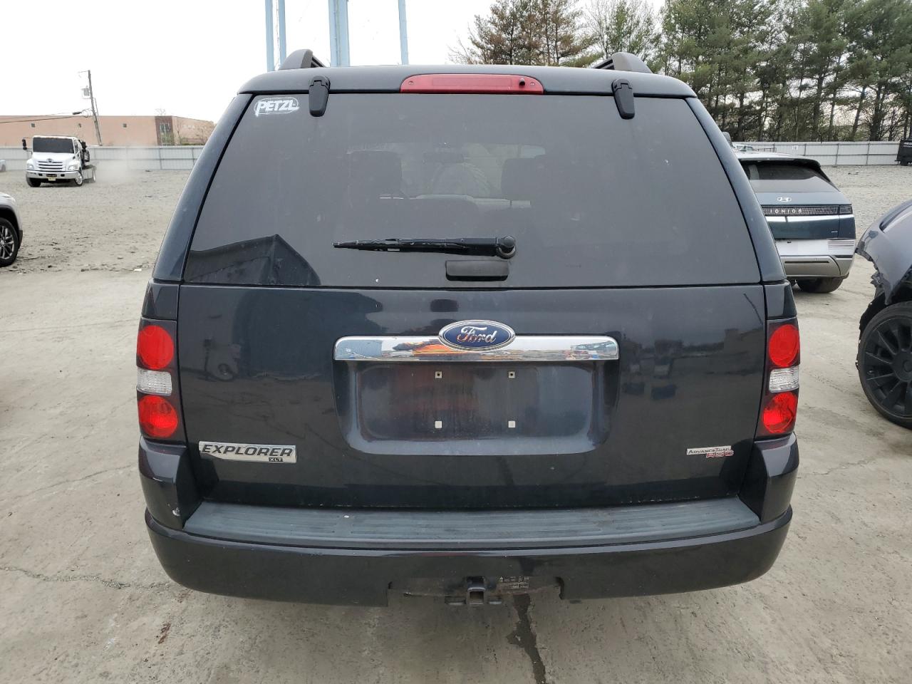 2007 Ford Explorer Xlt VIN: 1FMEU73E97UB45336 Lot: 52407525