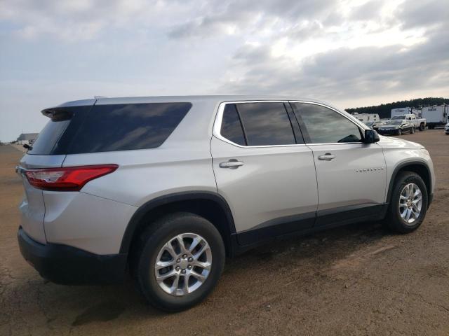  CHEVROLET TRAVERSE 2021 Srebrny