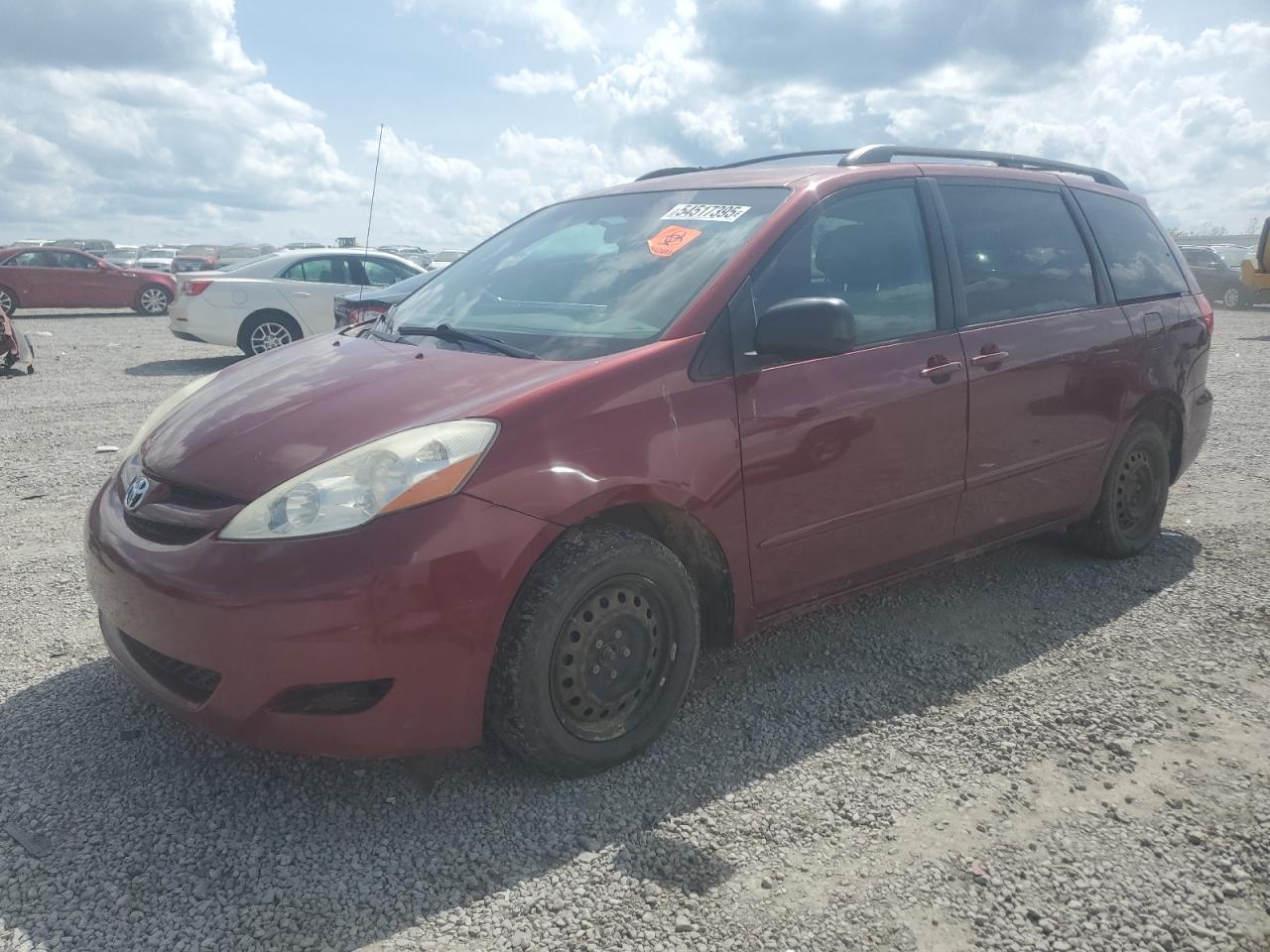2010 Toyota Sienna Ce за продажба в Earlington, KY - Hail