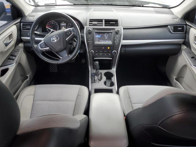 Sedans TOYOTA CAMRY 2016 Szary