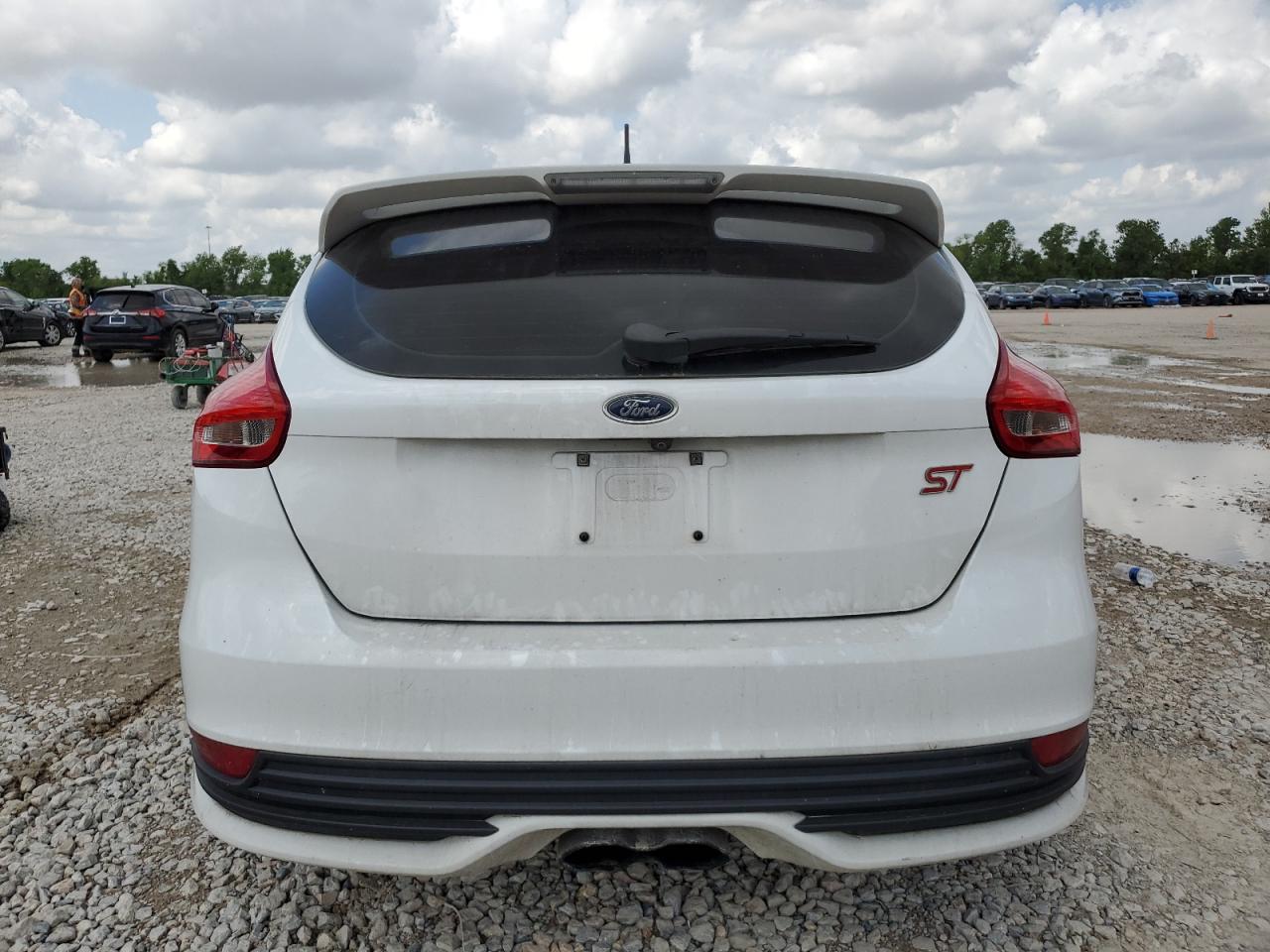2018 Ford Focus St VIN: 1FADP3L94JL304544 Lot: 53333875