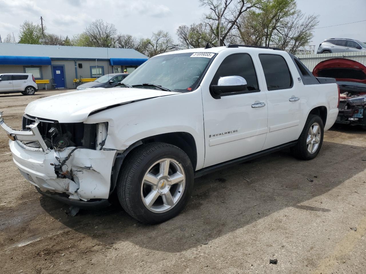 2008 Chevrolet Avalanche K1500 იყიდება Wichita-ში, KS - Front End