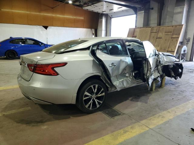  NISSAN MAXIMA 2018 Srebrny